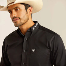 Load image into Gallery viewer, Ariat Men&#39;s Team Mexico Logo Twill Fitted Shirt (Black) 10038914