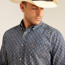 Load image into Gallery viewer, Ariat Men&#39;s Shirt Dillion Chambray Blue Print (Blue) 10048434