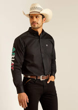 Load image into Gallery viewer, Ariat Men&#39;s Team Mexico Logo Twill Fitted Shirt (Black) 10038914