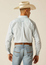 Load image into Gallery viewer, Ariat Men&#39;s Kendrick Fitted Button Down Shirt (White) 10048409