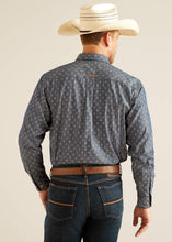 Load image into Gallery viewer, Ariat Men&#39;s Shirt Dillion Chambray Blue Print (Blue) 10048434