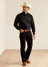 Load image into Gallery viewer, Ariat Men&#39;s Team Mexico Logo Twill Fitted Shirt (Black) 10038914