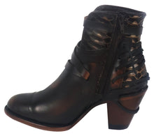 Load image into Gallery viewer, Silverton Crue All Leather Round Toe Short Boots (Desert)