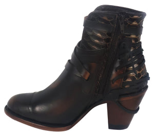 Silverton Crue All Leather Round Toe Short Boots (Desert)
