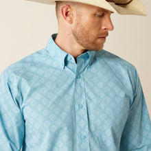 Load image into Gallery viewer, Ariat Men&#39;s Garmon Longsleeve Classic Fit Shirt (Turquoise) 10054645