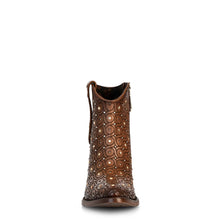 Load image into Gallery viewer, CUADRA Ladies Maple Laser &amp; Crystals &amp; Studs Round Toe – CU481
